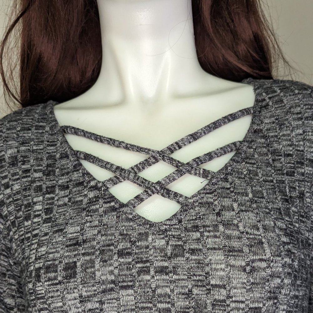 Maurices Soft Dark Grey Sweater Dress 0 EUC - Picture 3 of 5